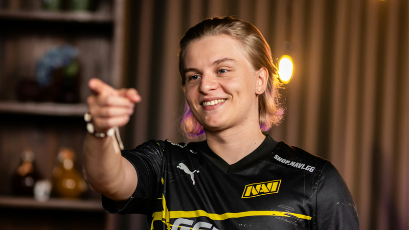 ThunderTalk Gaming 官方：前 DRX 2004 年年轻中场 SeTab 加入球队