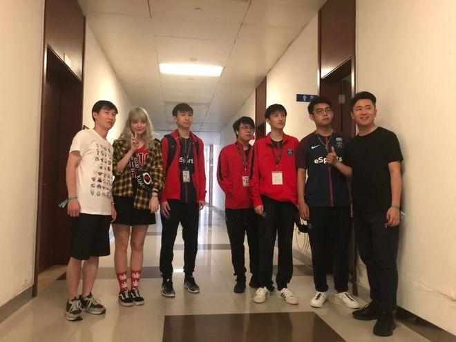 ESL强制要求队伍在里约和亚特兰大预选赛之间做出选择，以确保“所有参与者的公平性”